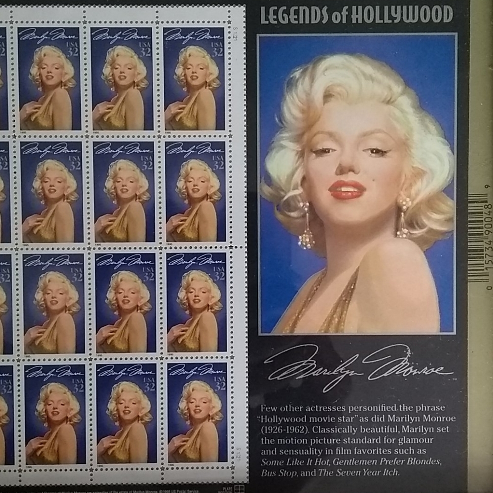 Collection Item! Marilyn Monroe!